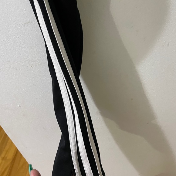 Sold 🛑 Adidas pants - Picture 3 of 9